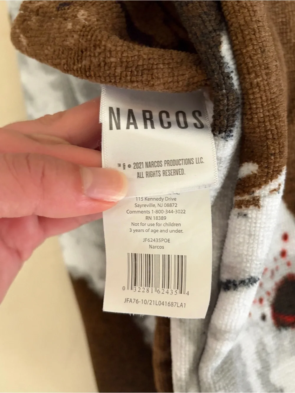 NEW NARCOS blanket / throw